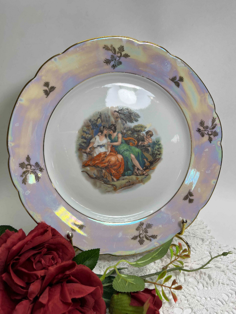 Блюдо "Мадонна (шишки)" Kahla GDR. Качественный фарфор, деколь, перламутр, позолота. Винтаж. Картинка 1